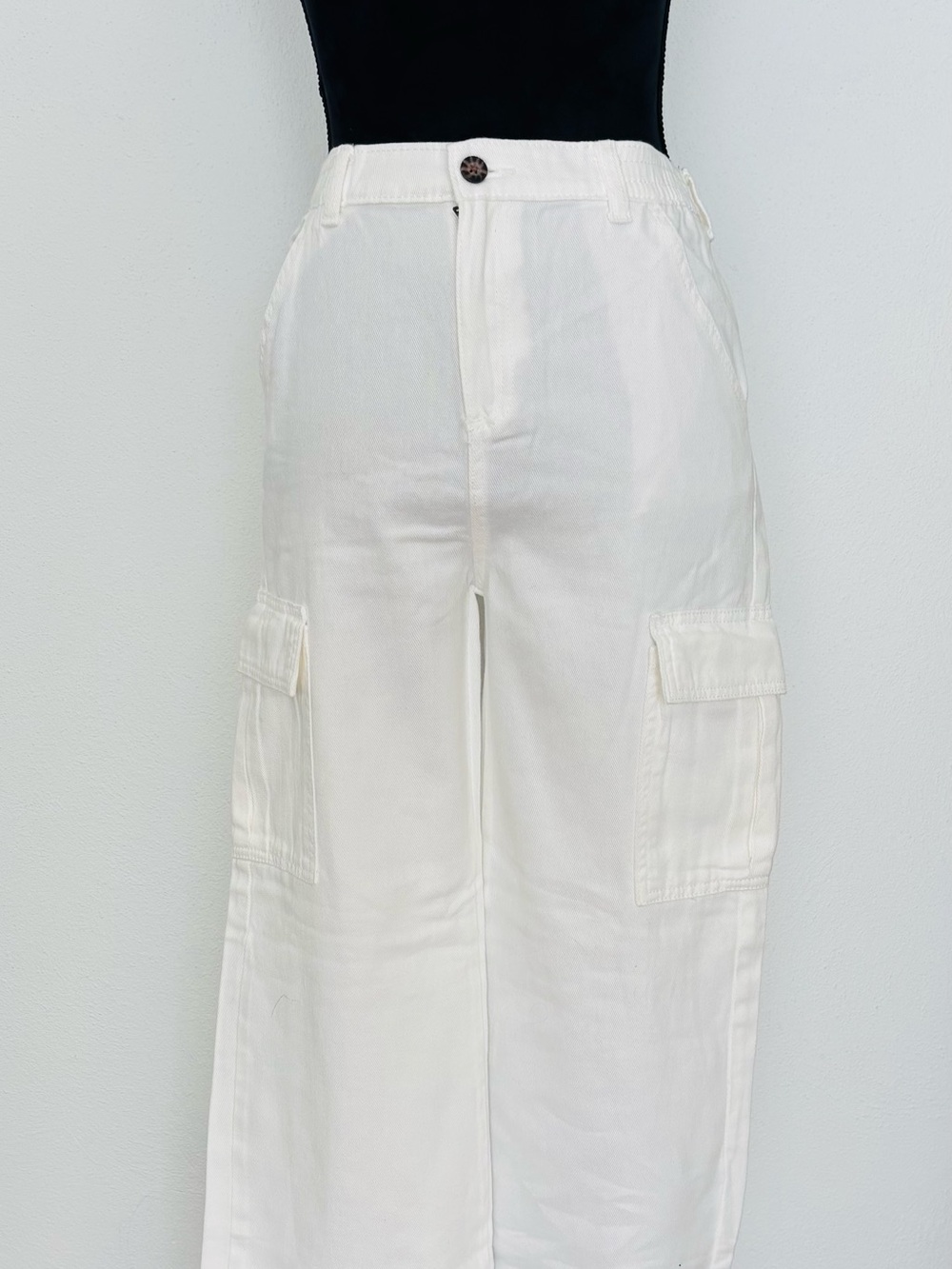 Old Navy White Wide-Leg Drawstring Jeans
